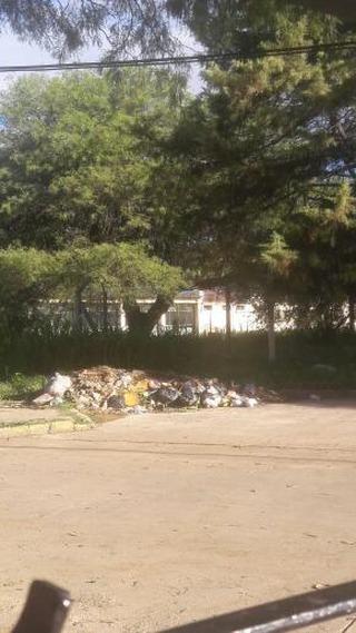 Vecinos preocupados por el estado de un parque de Barrio Sabatini