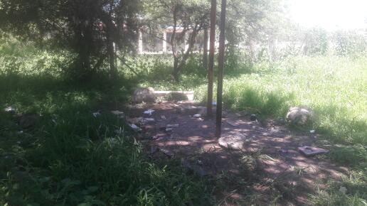 Vecinos preocupados por el estado de un parque de Barrio Sabatini