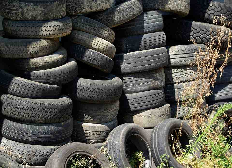 Despeñaderos: se procesarán los neumáticos fuera de uso