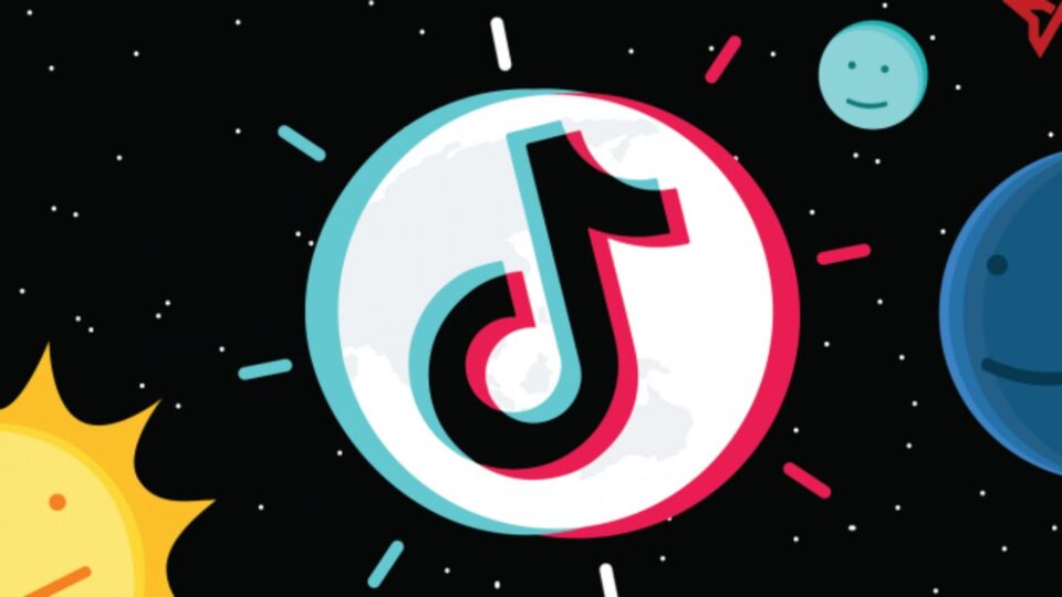 Niña de 10 años muere por un "desafío viral" de Tik Tok