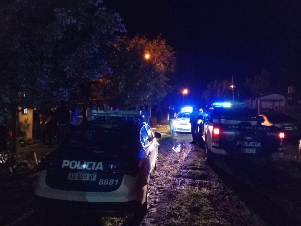 Más de 200 personas en una fiesta clandestina en barrio Lalahenes