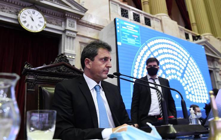 Presentan proyecto para que paguen Ganancias quienes ganen más de $150 mil