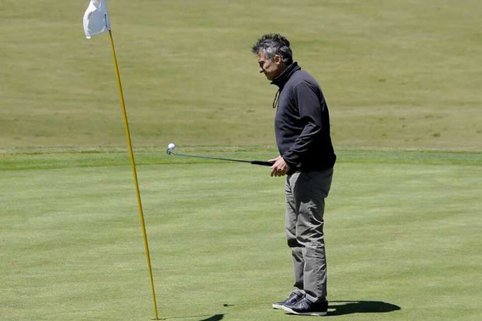 Macri ya se encuentra en Alta Gracia: Golf, asado y reuniones políticas