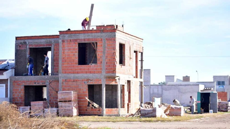 Casa Propia: lanzan 87.000 créditos para refacción y construcción de viviendas
