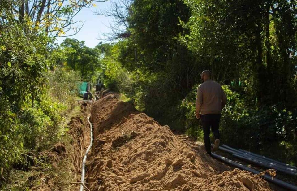 Anisacate: comenzó el trabajo para extender la red de agua potable