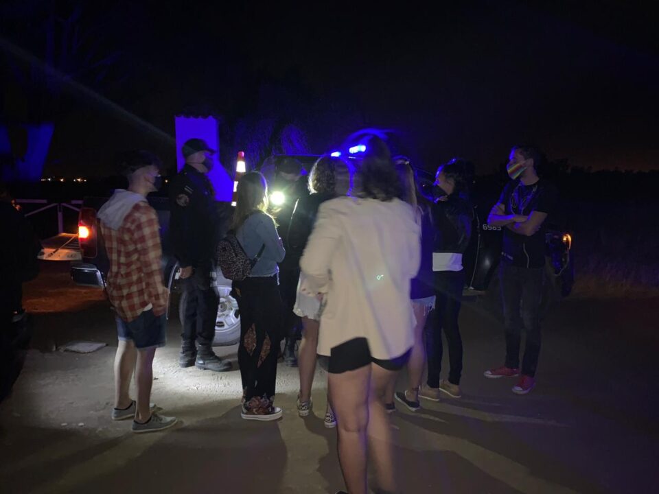 No aprenden más: anoche, fiesta ilegal en barrio Sur