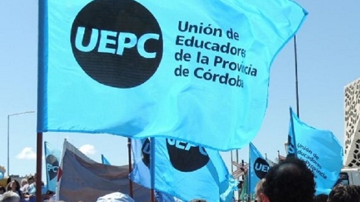 La UEPC pide suspender la presencialidad en Córdoba