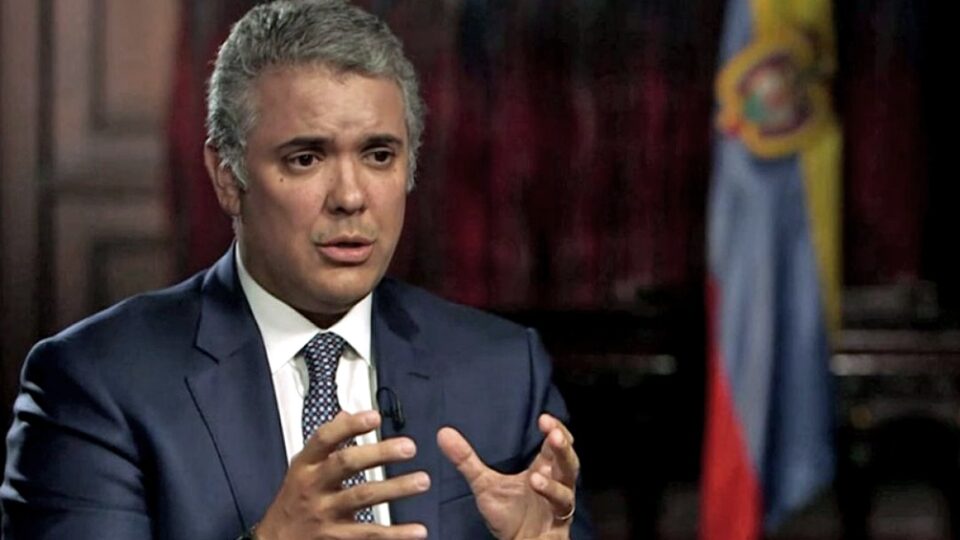 La Policía incautó dos armas por el ataque a Duque, una identificada con fuerzas venezolanas