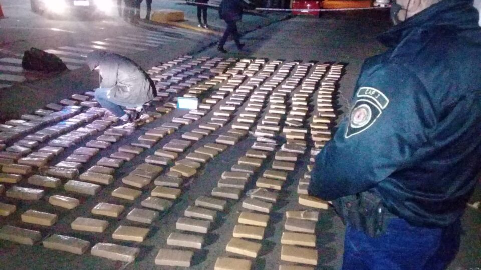 Córdoba: Secuestraron 380 ladrillos de marihuana valuada en 20 millones de pesos