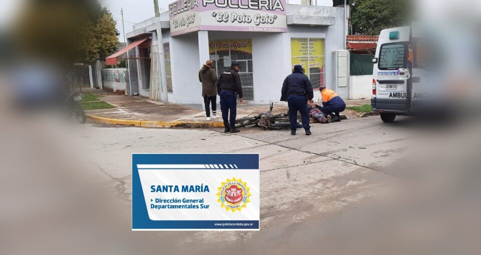 Una camioneta chocó a una pareja en motocicleta