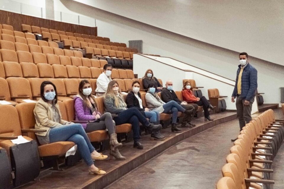 El equipo médico se reunió para fortalecer los programas de salud en contexto de pandemia