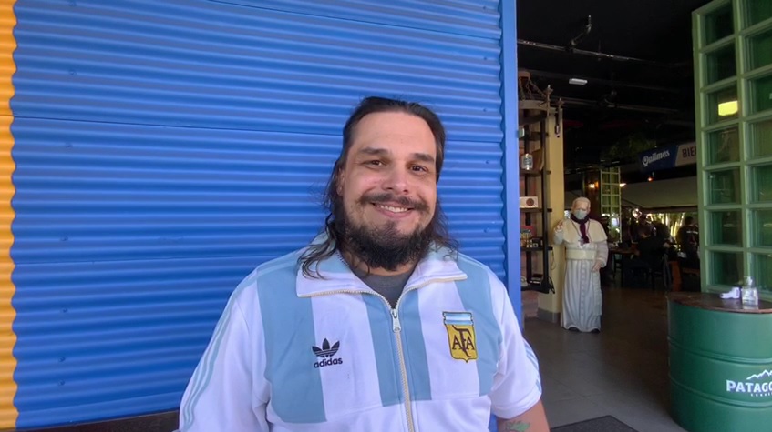 El extraño fenómeno de hinchar por la Argentina, siendo brasilero