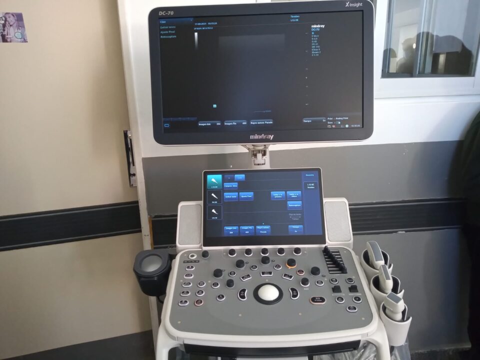 Quedó inaugurado el nuevo ecógrafo en el Hospital Arturo Illia