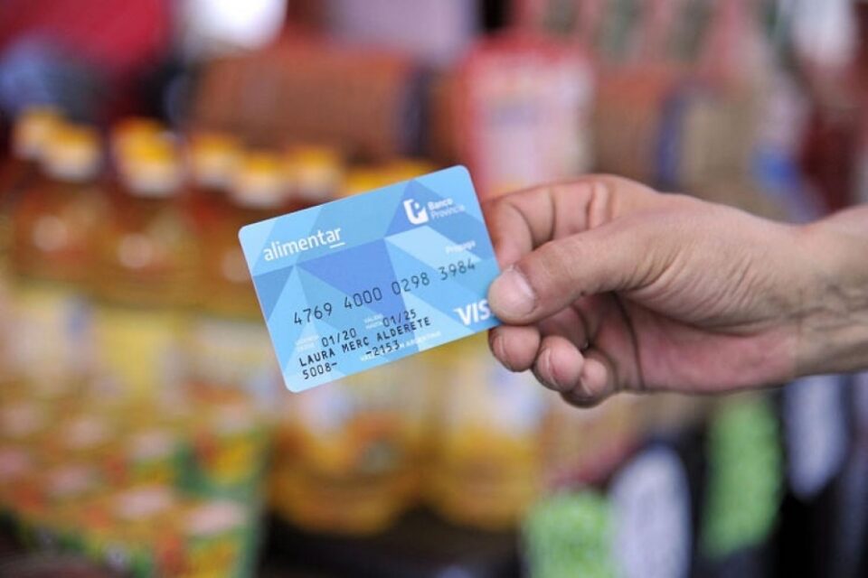 Comenzó el pago de la Tarjeta Alimentar de agosto