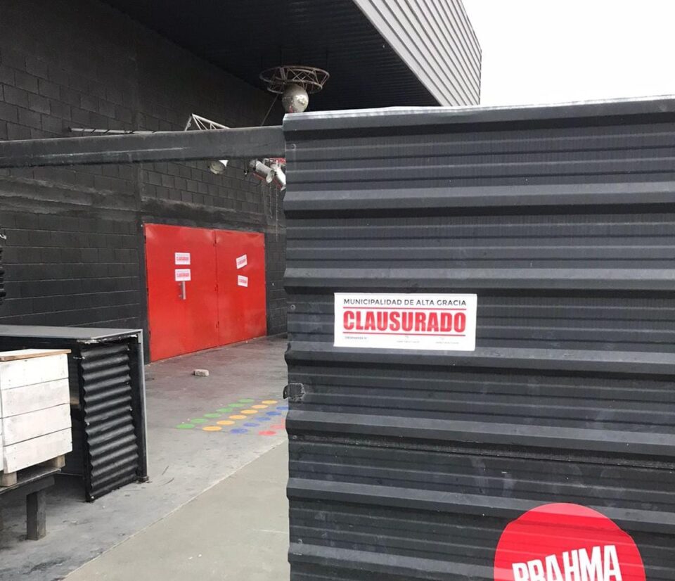 Luego del escándalo, clausuraron Güemes: el comunicado de la Municipalidad
