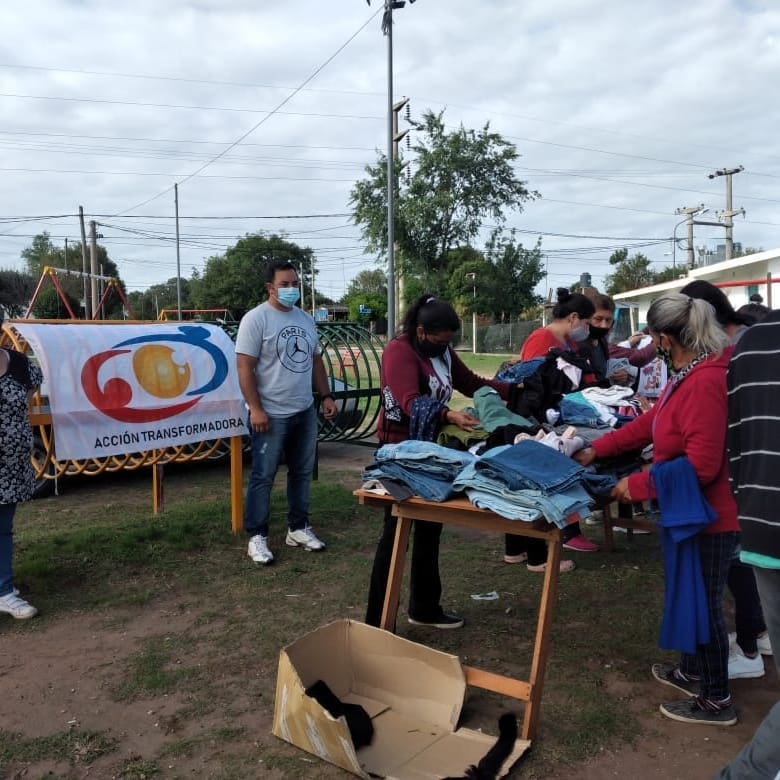 El Sábado 9 de Abril estaremos en el Merendero 1º de Mayo ubicado en Barrio 1º de Mayo de 16 a 18 Horas.