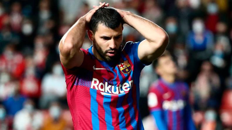 Desde España aseguran que el Kun Agüero anunciaría su retiro del fútbol
