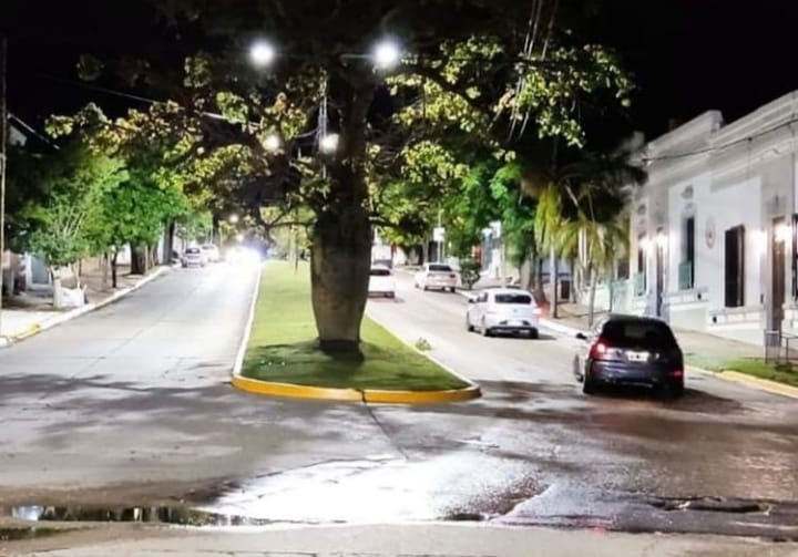 Quedó inaugurada la nueva iluminación led de Bv. Sarmiento