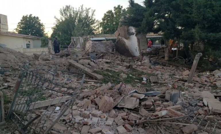 un hombre falleció tras fuerte explosión en una vivienda