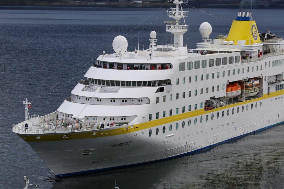 Luego de la confusión entre África o Asia, se confirmó un caso de Coronavirus en el crucero