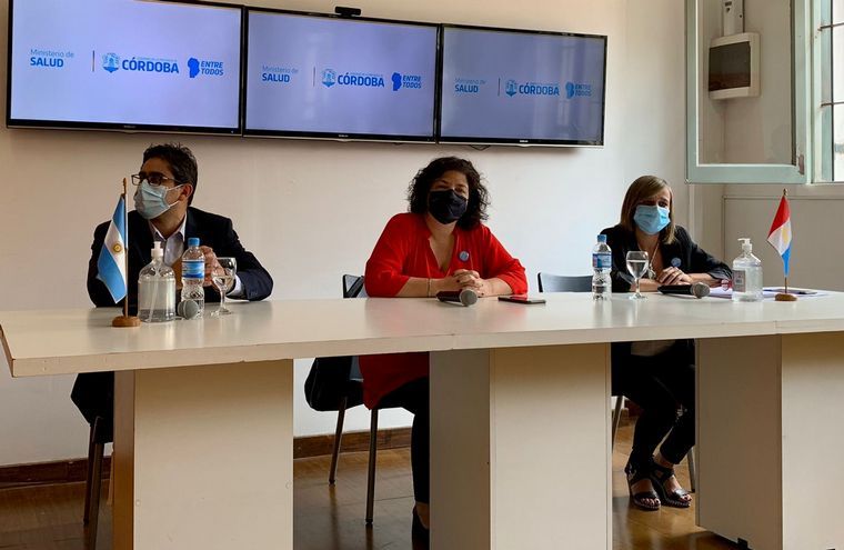Desde Córdoba, Vizzotti ratificó el pase sanitario y llamó a completar la vacunación