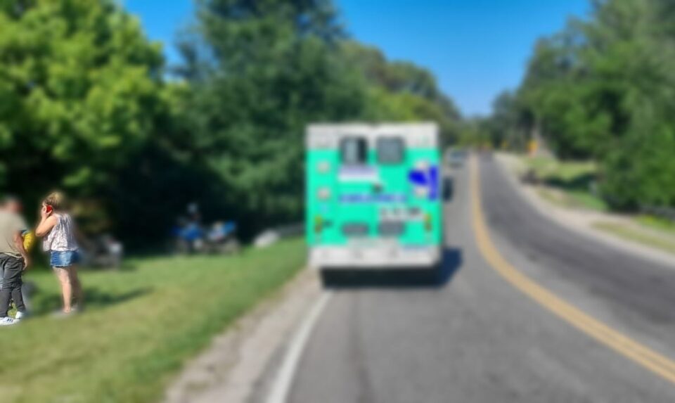 Los Aromos: una motociclista perdió el control en una curva