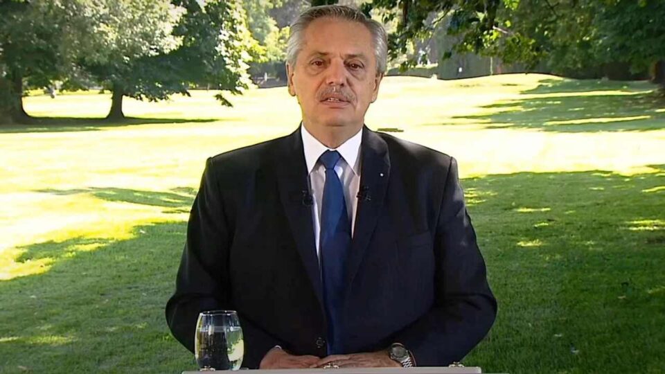 Alberto Fernández oficializó acuerdo con el FMI por la deuda contraída por Macri