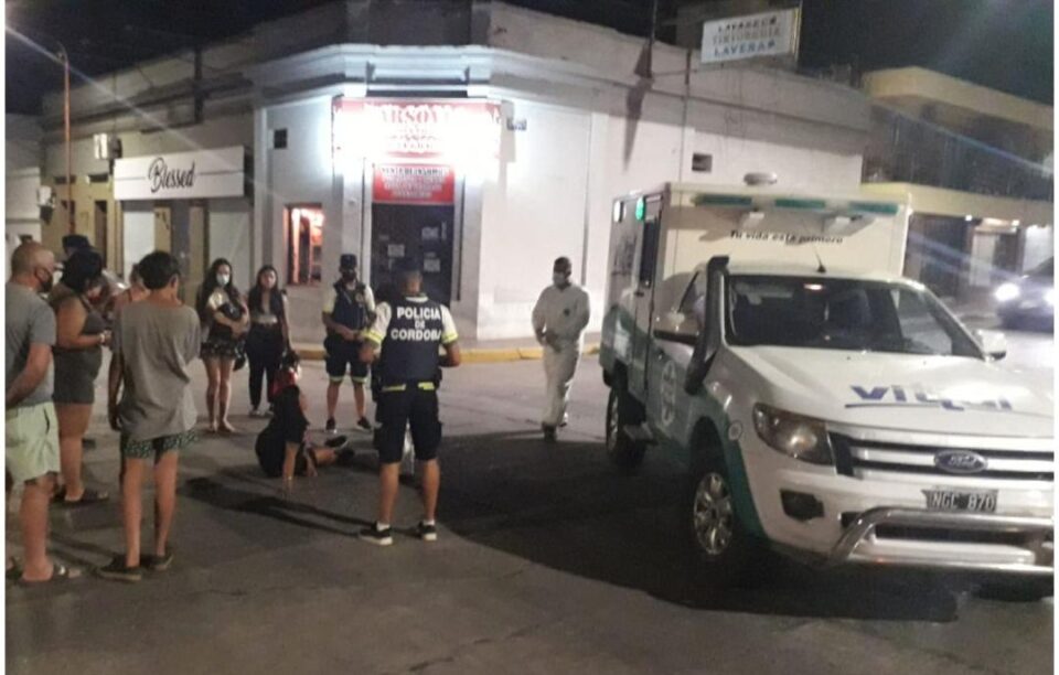 Ciclista herida luego de accidente en pleno centro