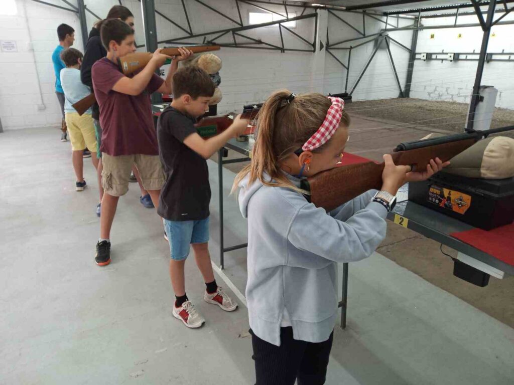 Este sábado inician las clases en la "Escuela de Tiro Deportivo 2022"