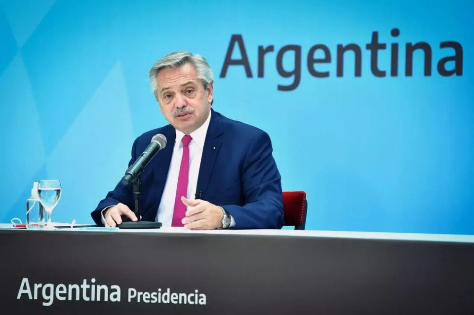 El Gobierno argentino pide a Rusia cesar acciones militares en Ucrania