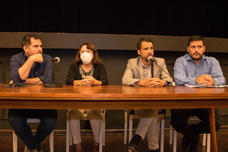 El Intendente Marcos Torres firmó un convenio de pasantías