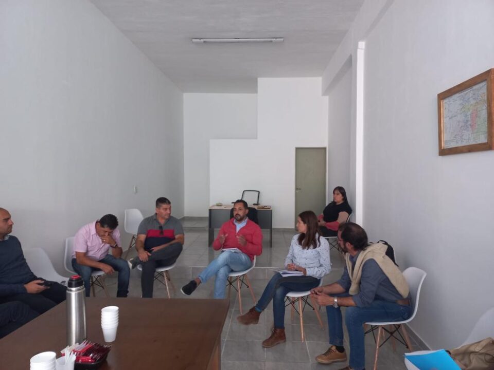 La Comunidad Regional se reunió para avanzar en infraestructura escolar en el Departamento Santa María