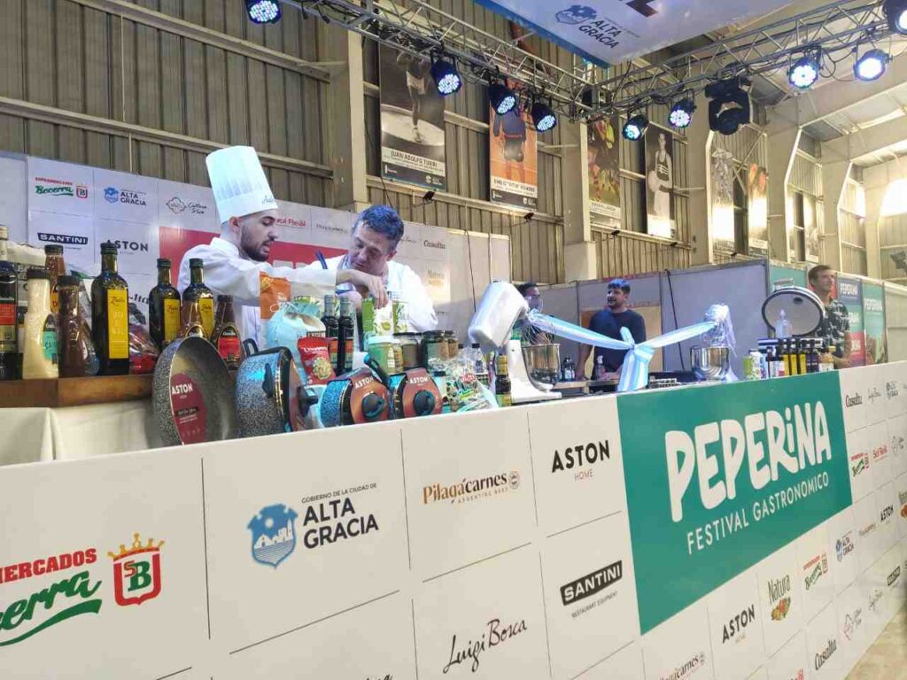 Arrancó el Festival Gastronómico Peperina 2022