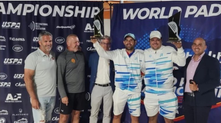 Santiago Mazzochi se consagró Campeón Mundial de Pádel