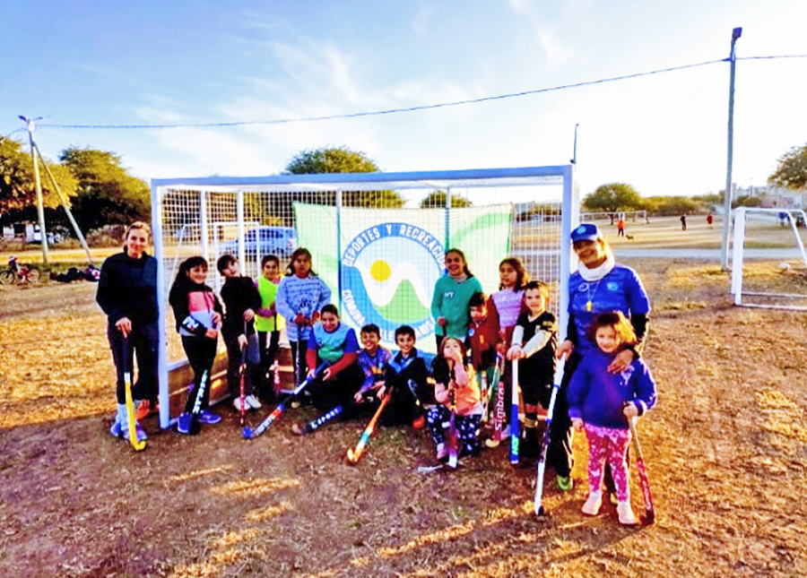Se activa el deporte en el Valle de Anisacate: empieza hockey, futbol y vóley