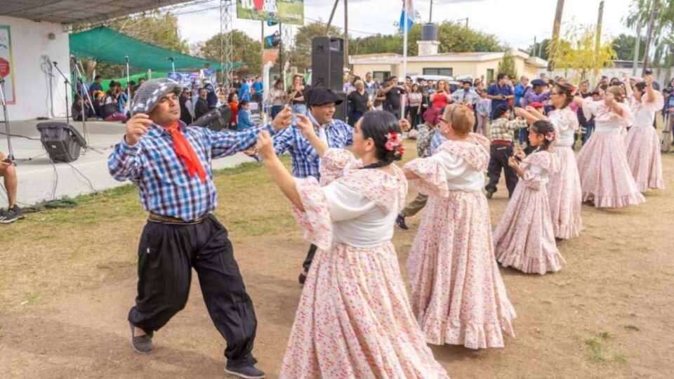 Los Cedros: llega el XXI Festival de Folclore y Humor