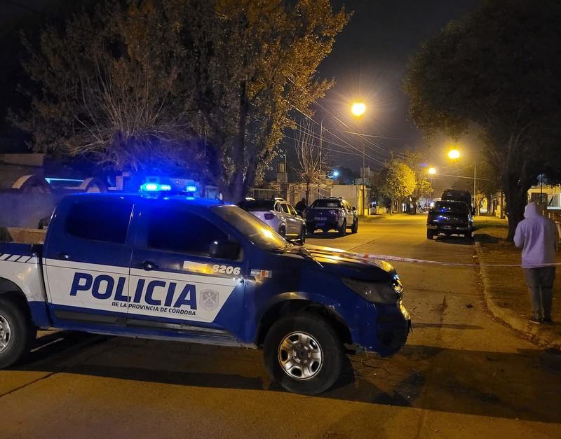 Hombre armado atrincherado en barrio Cámara: se rindió luego de cuatro horas