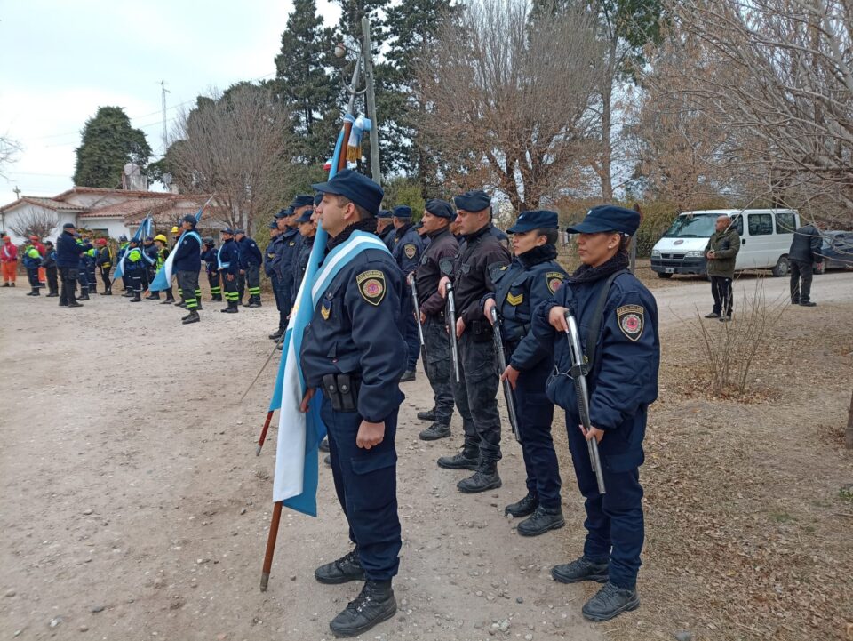 Se inauguró el Monumento a los ex combatientes y Veteranos de Guerra de Malvinas en Villa San Isidro