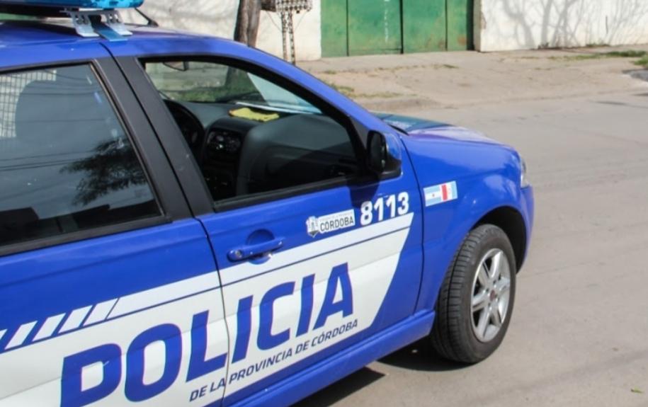 El hecho ocurrió en la tarde del martes en Barrio Cámara. Le robaron la batería del camión y un ladrón lo atacó con una herramienta en la cabeza.