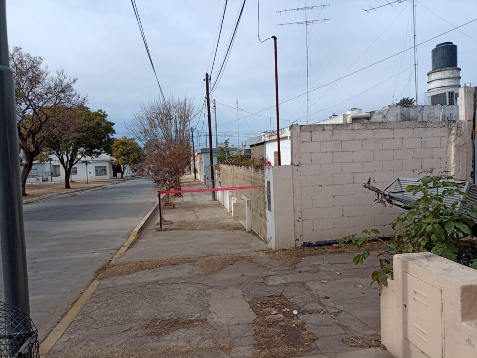 Hallaron a un hombre de 80 años calcinado en Barrio Norte