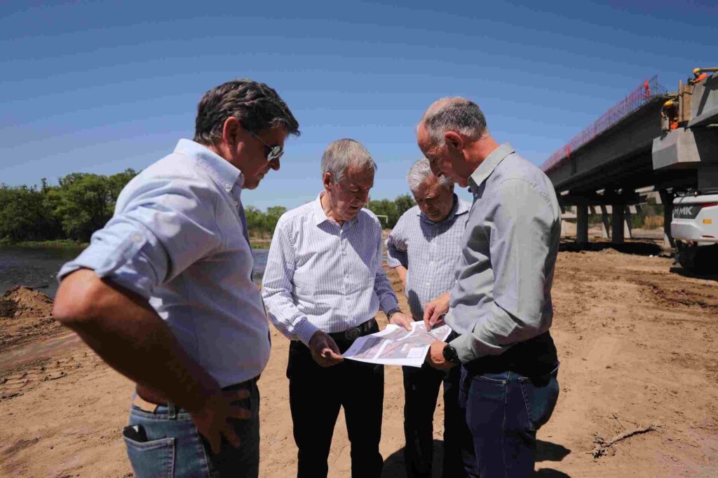 Autovía Ruta 5: Avanza la construcción entre Alta Gracia y Villa Ciudad América