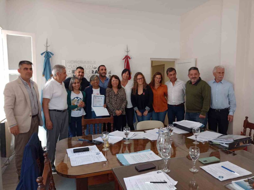 Fundación Espacios recibió un beneplácito por sus 20 años