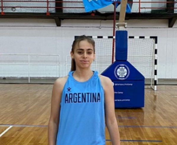 De Malagueño al país: Julieta Torres ya entrena con la Pre Selección Argentina U15 de basquet