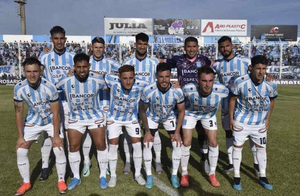 Racing se juega el ascenso a la Primera Nacional frente a Villa Mitre