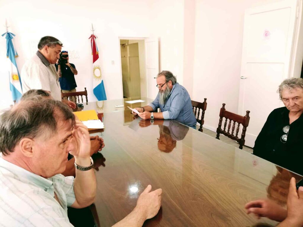 Sindicato de Taxistas presentó su reclamo ante el Concejo Deliberante