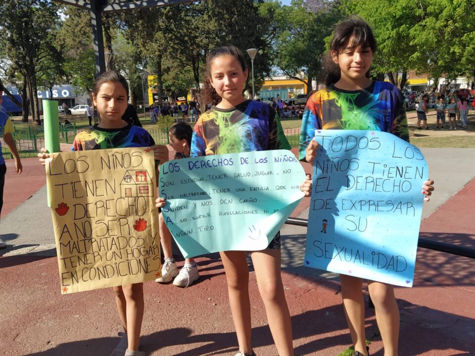 Se realizó la VI marcha por los derechos de los niños, niñas y adolescentes en Alta Gracia