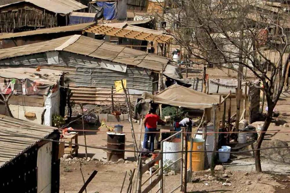 La tasa de pobreza llegó al 43,1% en 2022, según un informe de la UCA