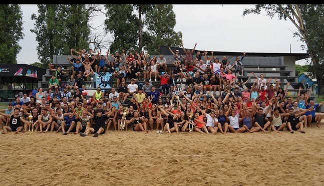Excelente participación de equipos de toda la provincia en el "Arena Beach Handball"