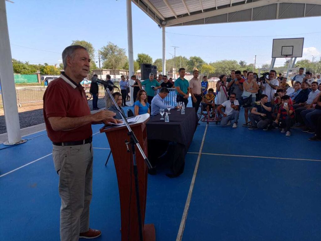Barrio Parque Virrey Este celebró la inauguración de su Polideportivo