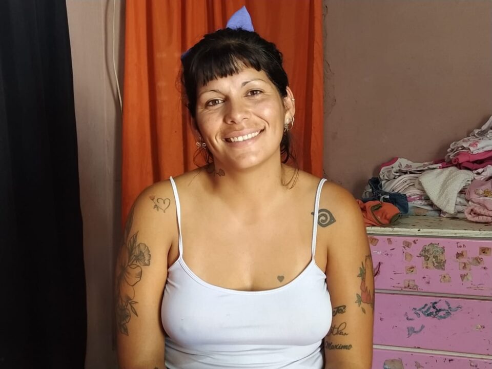 Cruzada solidaria para ayudar a Elizabeth, la mujer atacada por su perro